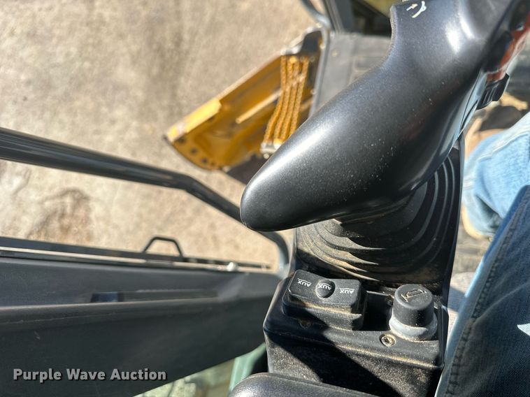 image for item DS6480 2019 John Deere 672GP  motor grader