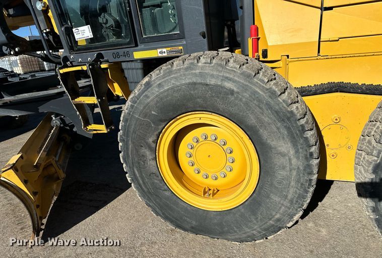 image for item DS6480 2019 John Deere 672GP  motor grader