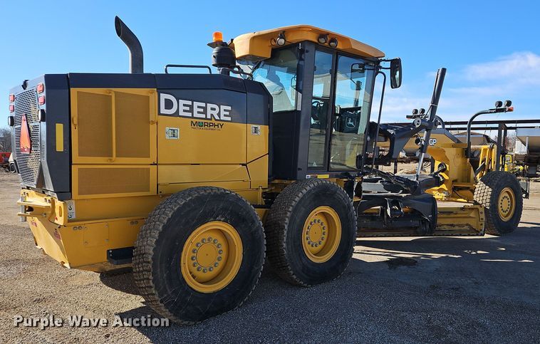 image for item DS6481 2019 John Deere 672GP  motor grader