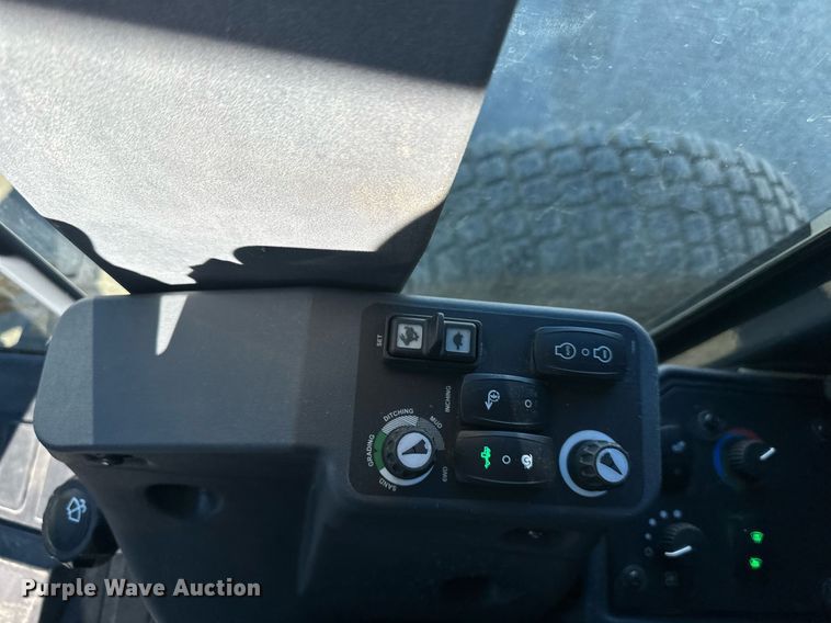 image for item DS6481 2019 John Deere 672GP  motor grader