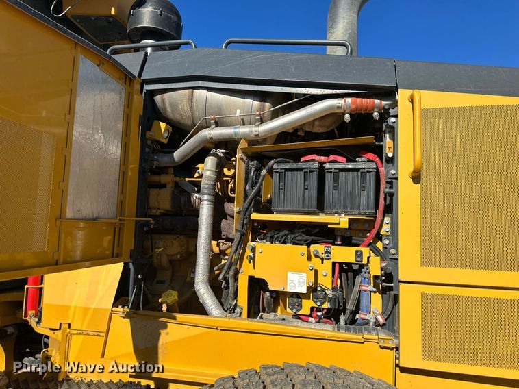 image for item DS6481 2019 John Deere 672GP  motor grader