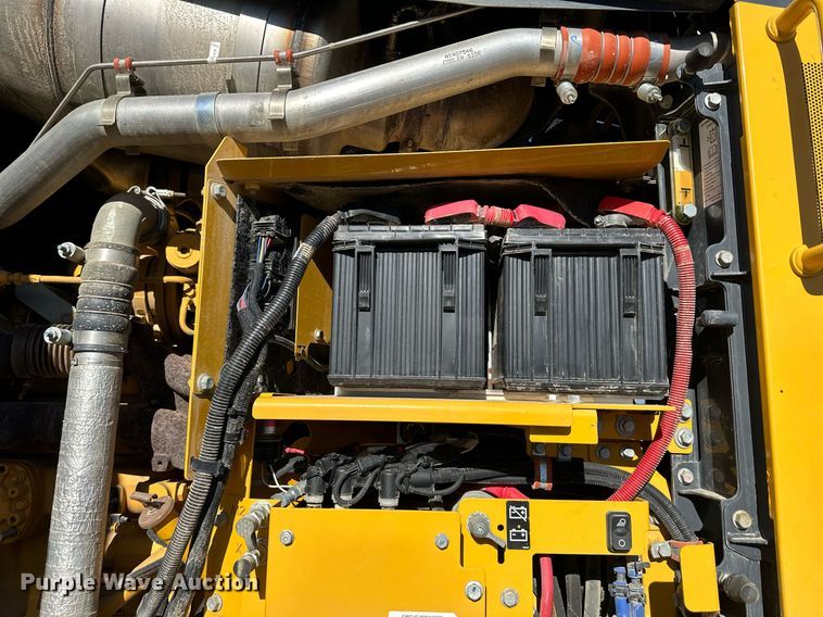 image for item DS6481 2019 John Deere 672GP  motor grader