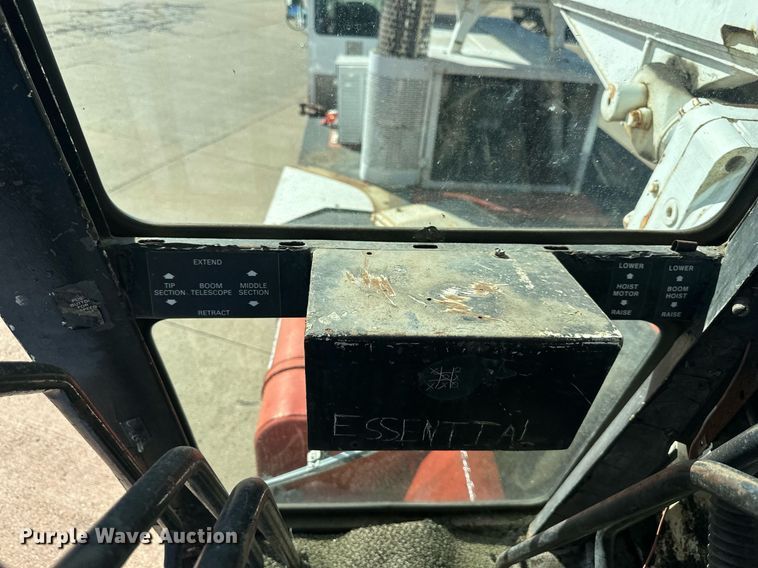 image for item DW2838 1976 Link Belt HTC-50  crane