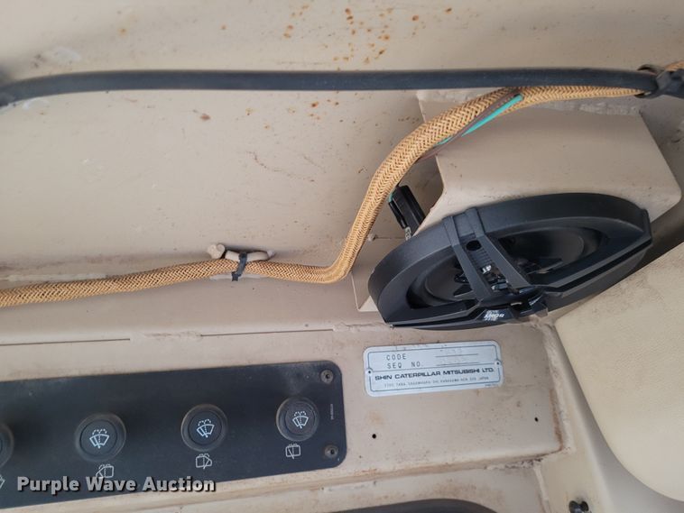 image for item EB9807 1999 Caterpillar D5M XL  dozer