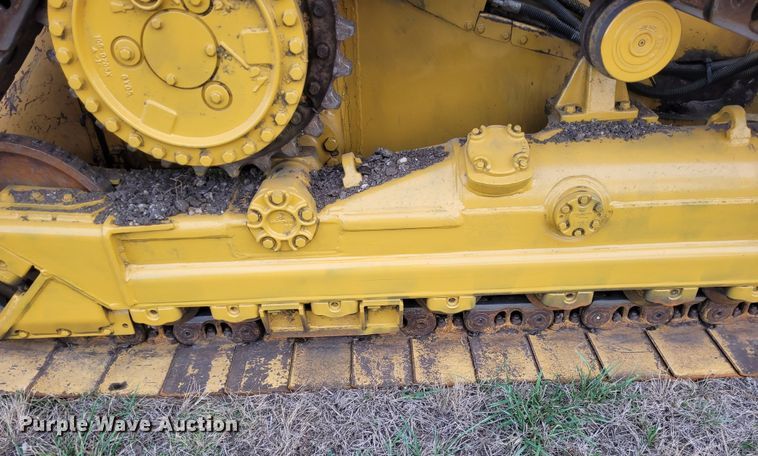 image for item EB9807 1999 Caterpillar D5M XL  dozer