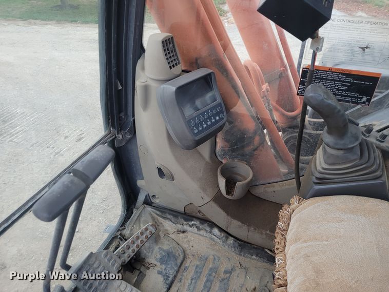 image for item EB9811 2007 Hitachi ZX350LC 3  excavator