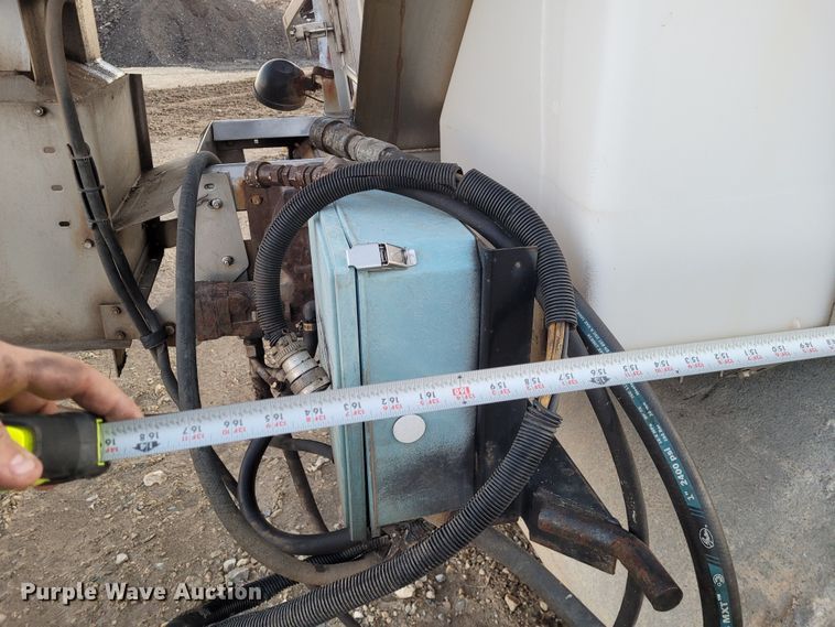 image for item EB9823 Henderson  spreader