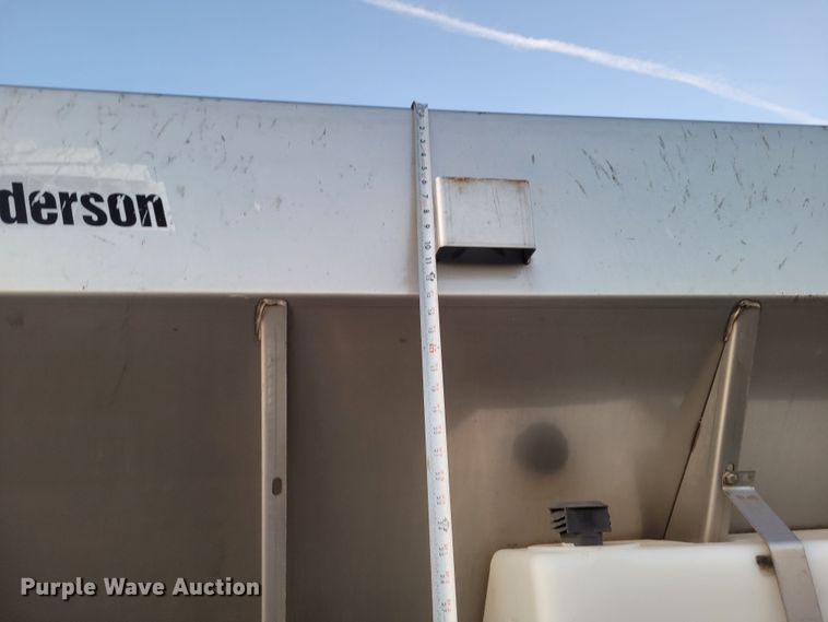 image for item EB9823 Henderson  spreader