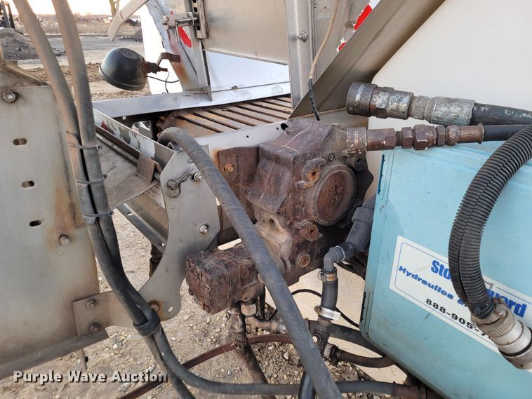 image for item EB9823 Henderson  spreader