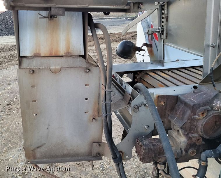 image for item EB9823 Henderson  spreader