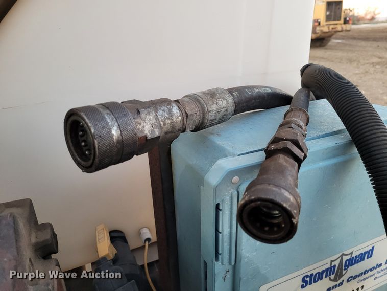 image for item EB9823 Henderson  spreader