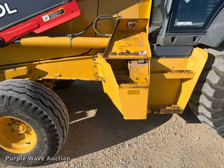 image for item EI0507 2017 John Deere 710L  backhoe