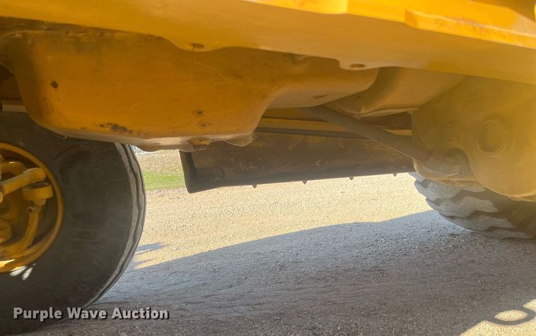 image for item EI0507 2017 John Deere 710L  backhoe