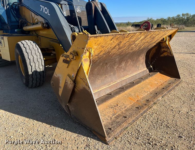 image for item EI0507 2017 John Deere 710L  backhoe