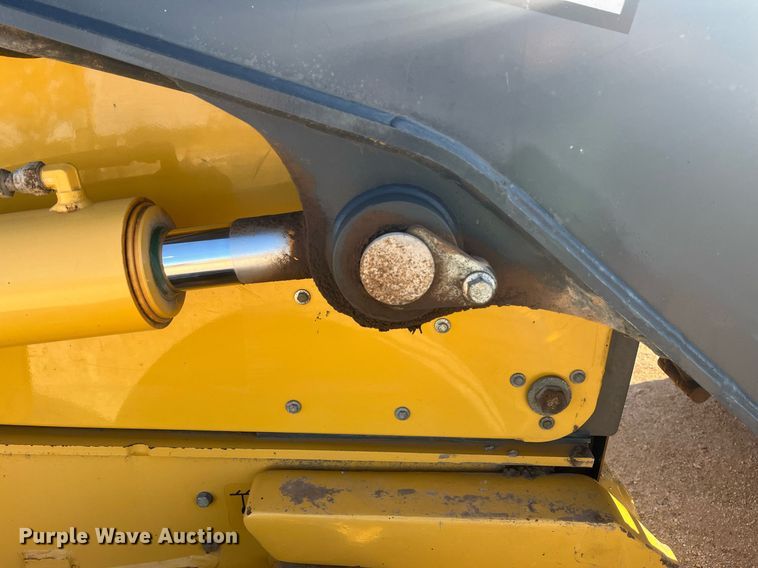 image for item EI0507 2017 John Deere 710L  backhoe