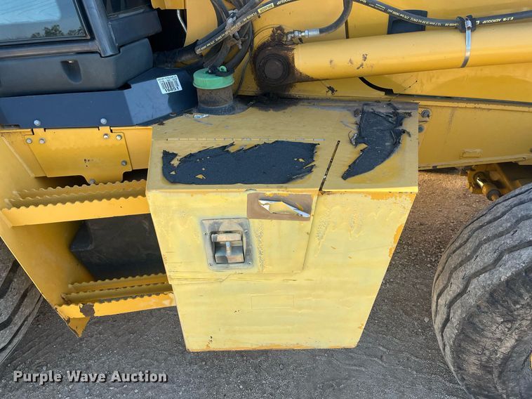 image for item EI0507 2017 John Deere 710L  backhoe