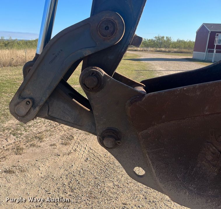 image for item EI0507 2017 John Deere 710L  backhoe