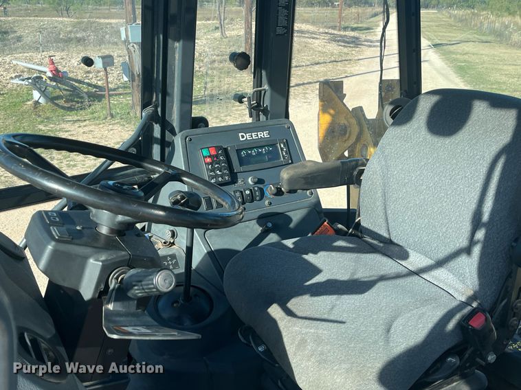 image for item EI0507 2017 John Deere 710L  backhoe