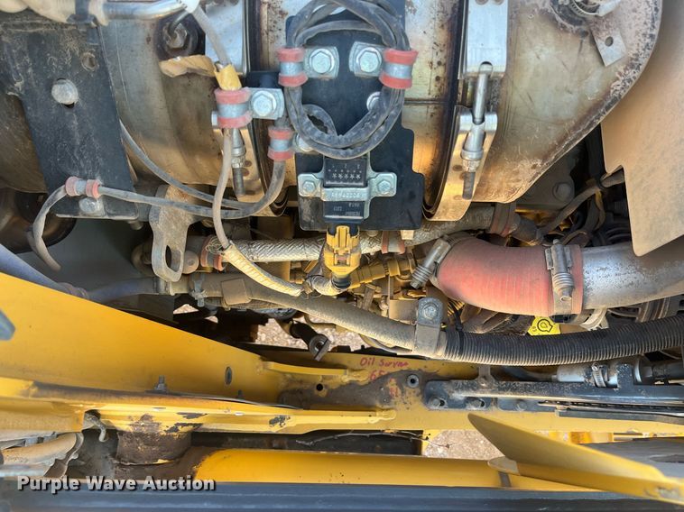 image for item EI0507 2017 John Deere 710L  backhoe