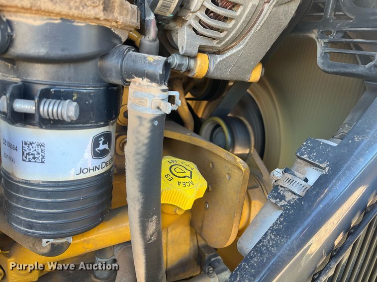 image for item EI0507 2017 John Deere 710L  backhoe