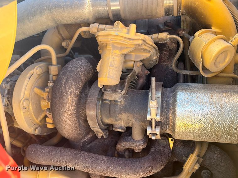 image for item EI0507 2017 John Deere 710L  backhoe