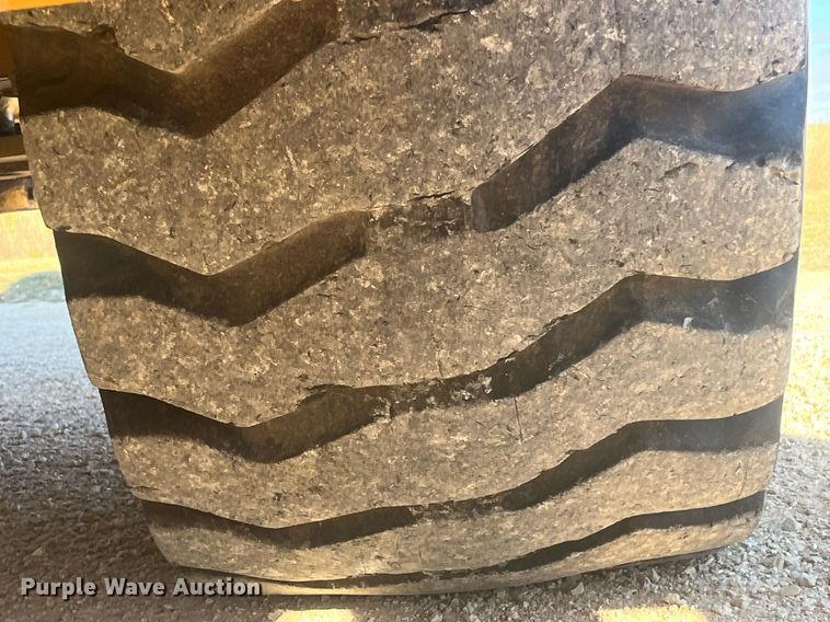 image for item EI0507 2017 John Deere 710L  backhoe