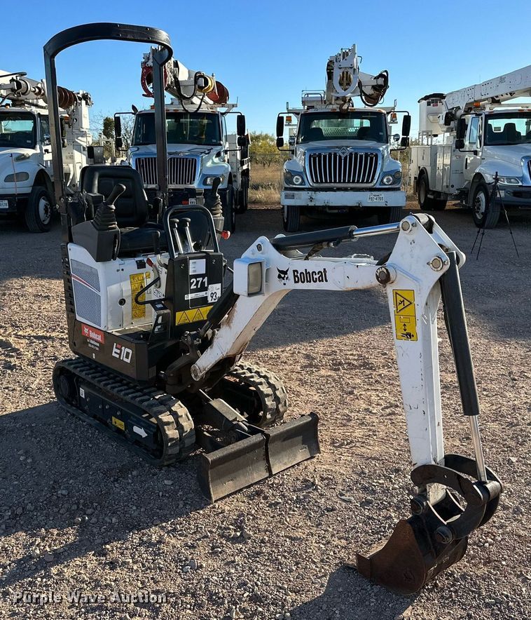 image for item EI0512 2018 Bobcat E10  mini excavator