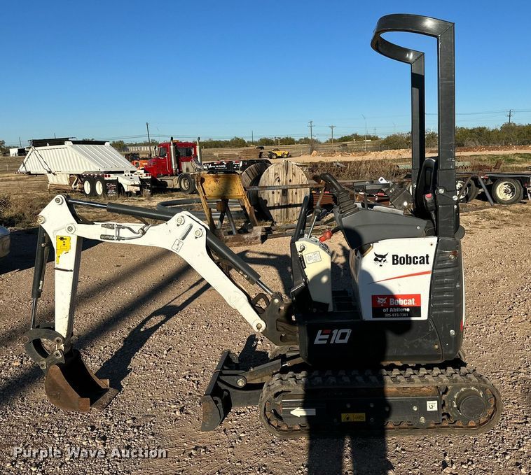 image for item EI0512 2018 Bobcat E10  mini excavator