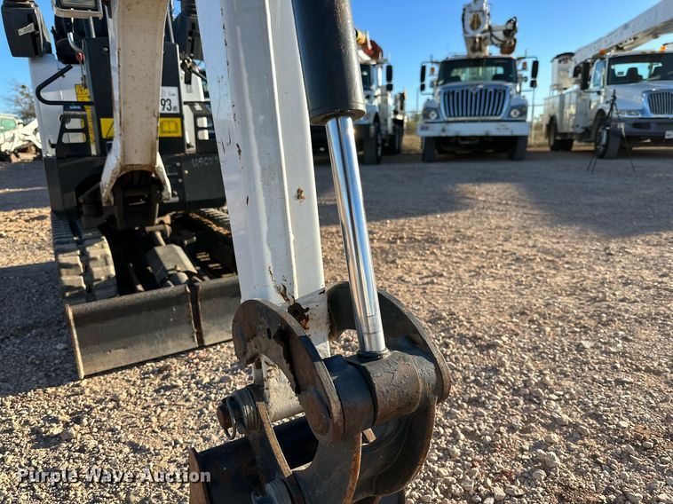 image for item EI0512 2018 Bobcat E10  mini excavator