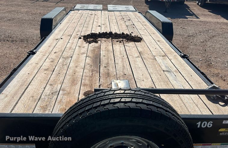 image for item EI0513 2020 Big Tex 14ET-20BK-MR  equipment trailer