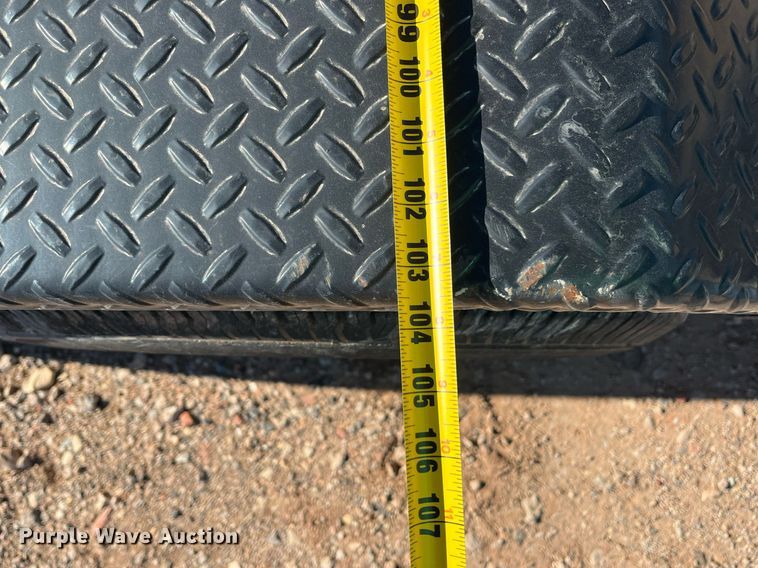 image for item EI0513 2020 Big Tex 14ET-20BK-MR  equipment trailer