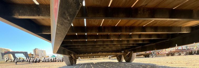 image for item EI0513 2020 Big Tex 14ET-20BK-MR  equipment trailer