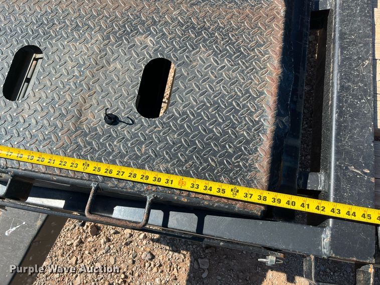 image for item EI0513 2020 Big Tex 14ET-20BK-MR  equipment trailer