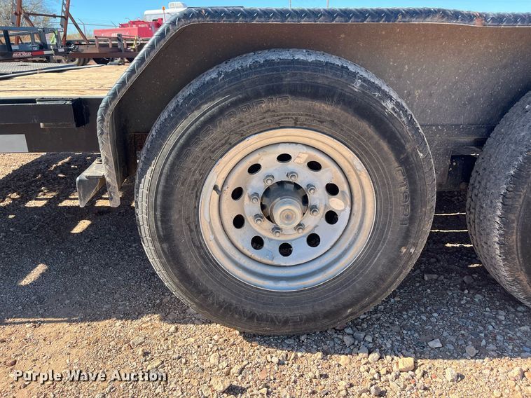 image for item EI0513 2020 Big Tex 14ET-20BK-MR  equipment trailer