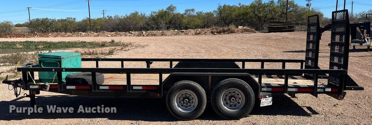 image for item EI0514 2018 MAXXD  equipment trailer