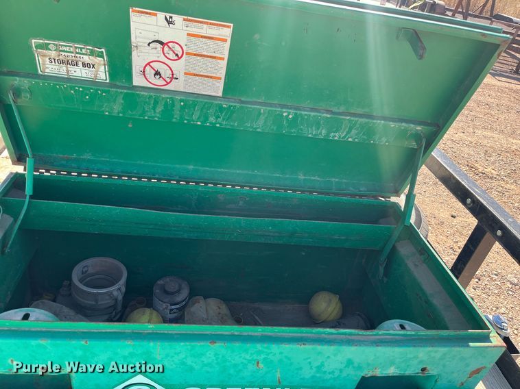 image for item EI0514 2018 MAXXD  equipment trailer