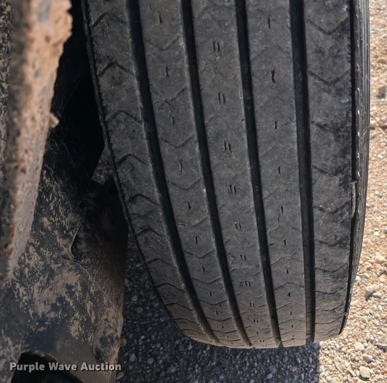 image for item EI0514 2018 MAXXD  equipment trailer