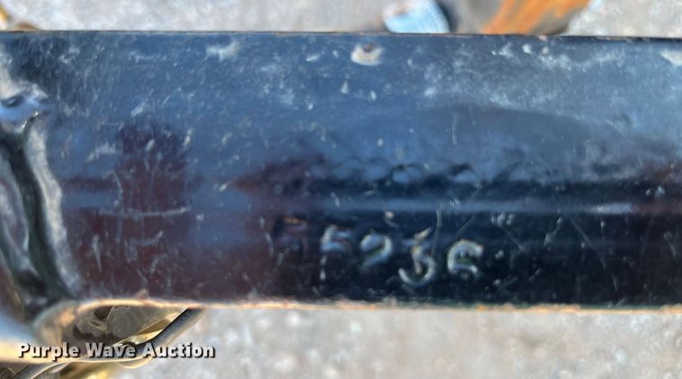 image for item EI0514 2018 MAXXD  equipment trailer