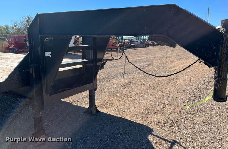 image for item EI0517 1998 Century Trailer  equipment trailer