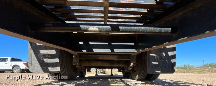 image for item EI0517 1998 Century Trailer  equipment trailer