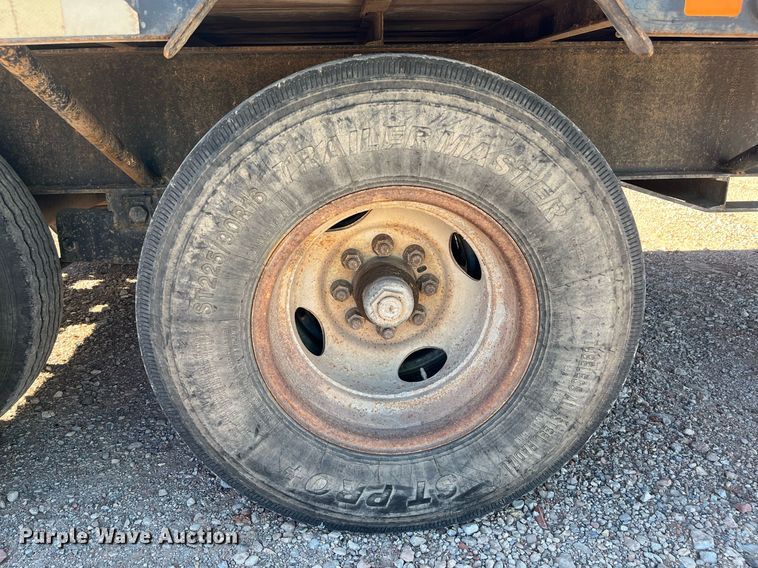 image for item EI0517 1998 Century Trailer  equipment trailer