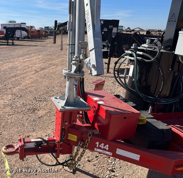 image for item EI0519 Falcon  pothole patcher