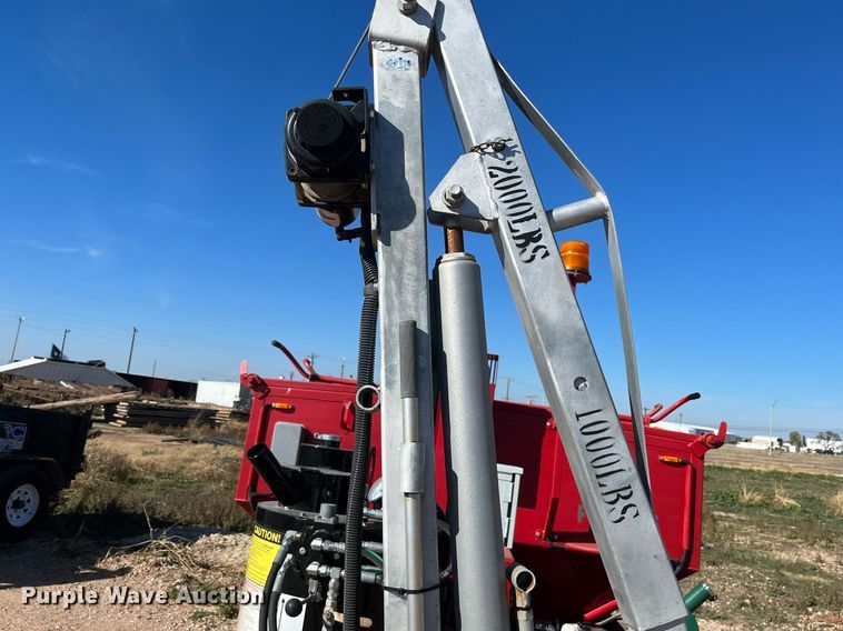 image for item EI0519 Falcon  pothole patcher