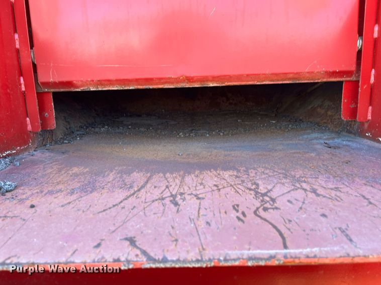 image for item EI0519 Falcon  pothole patcher