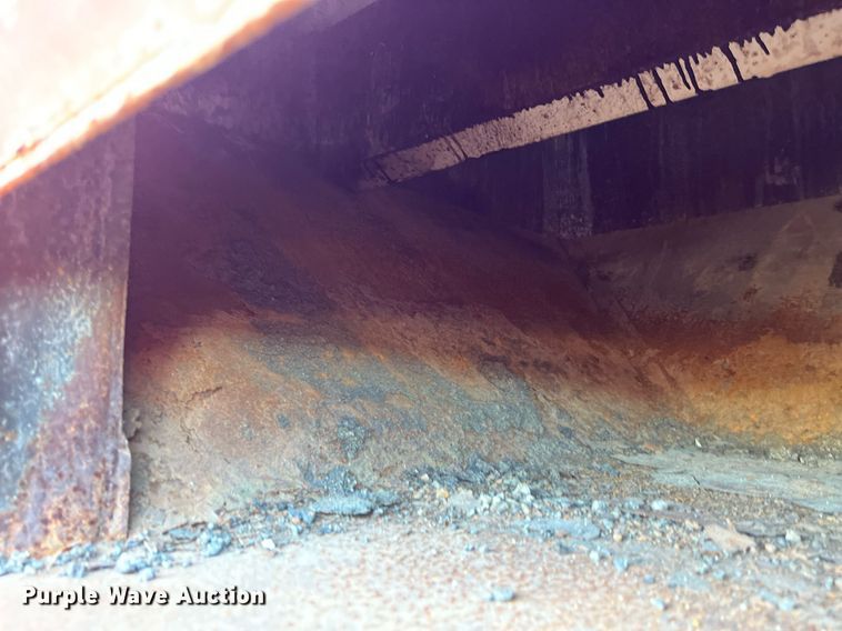 image for item EI0519 Falcon  pothole patcher