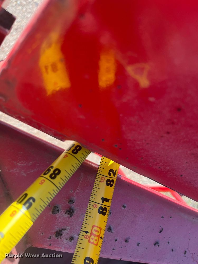 image for item EI0519 Falcon  pothole patcher