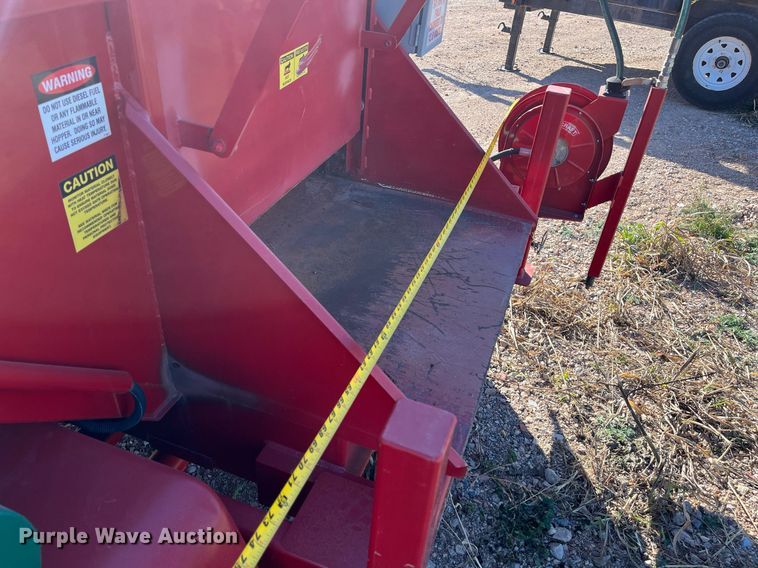 image for item EI0519 Falcon  pothole patcher