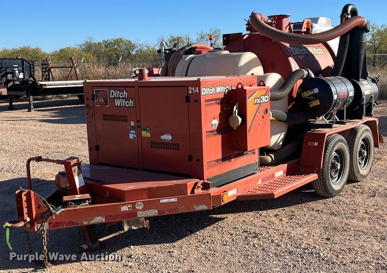 image for item EI0521 2018 Ditch Witch FX30  vacuum excavator
