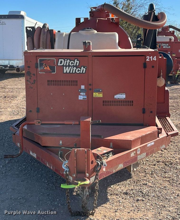 image for item EI0521 2018 Ditch Witch FX30  vacuum excavator