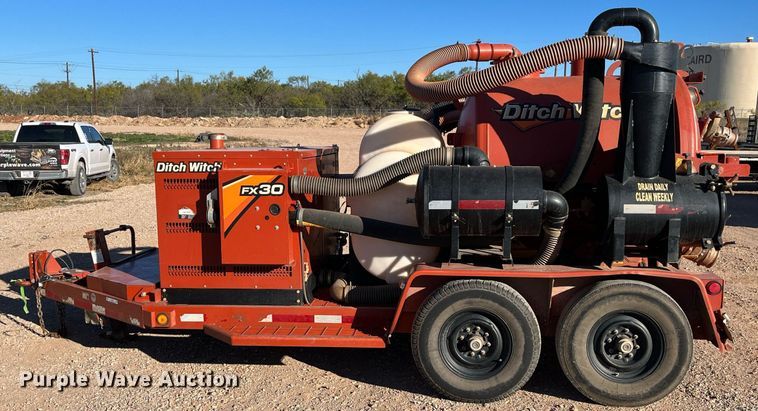 image for item EI0521 2018 Ditch Witch FX30  vacuum excavator